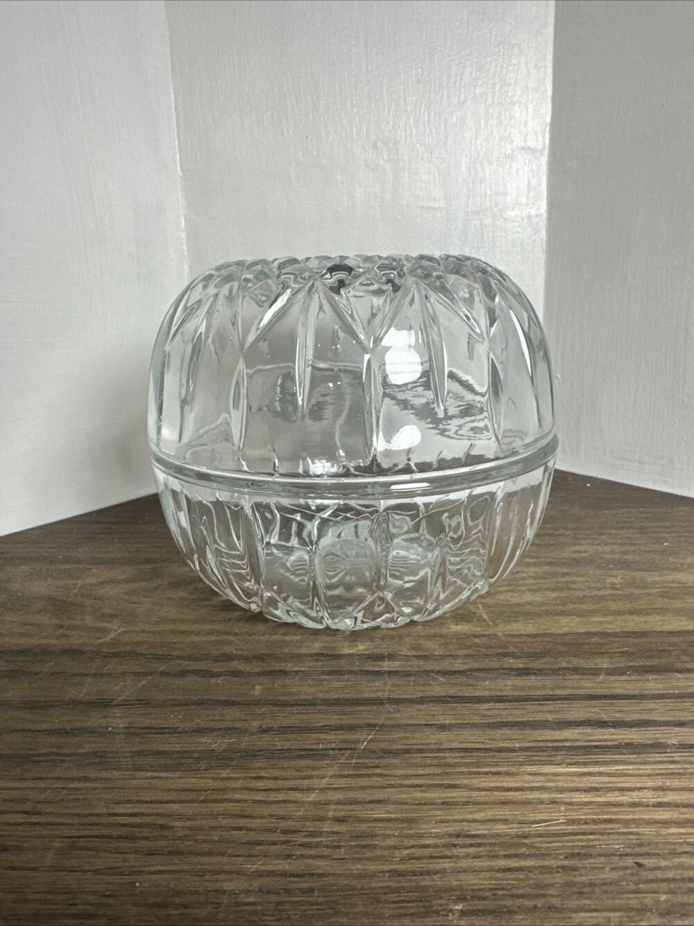 Vintage HomeCo Home Interior Indiana Glass Crystal Clear Cubist Globe Fairy Lamp